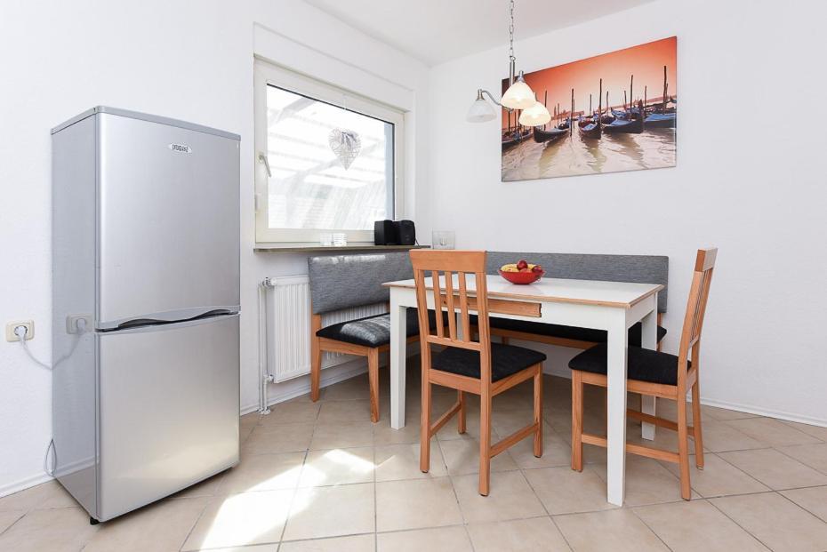 Ferienhaus Lieblingsduene Esens Esterno foto